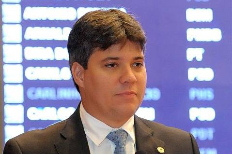 563528_717281304964462_1105523476_n