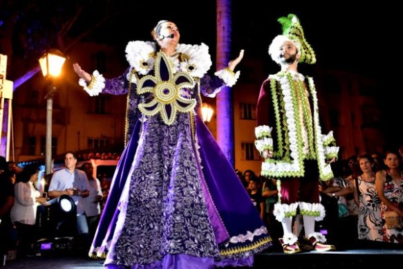 19091_prefeito_participa_sarau_praca_benedito_leite_120717_fotobaeta26