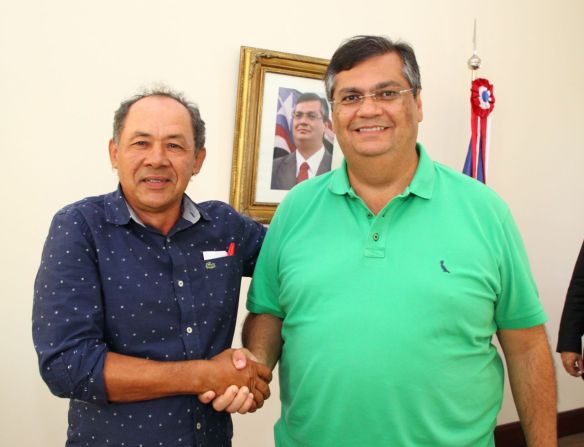 03719_foto_gilsonteixeira_governador_recebe_prefeito_de_davinopolis_1_707980294638899573