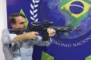bolsonaro-armas128436